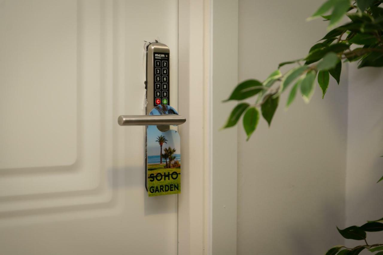 Soho Garden Apartment Malaga Luaran gambar